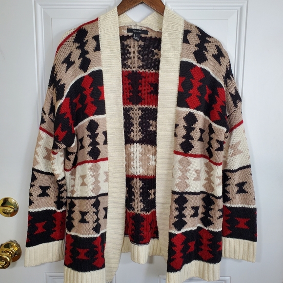 Forever 21 Sweaters - XXI Aztec Red & Tan Chunky Knit Cardigan